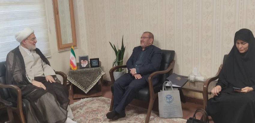 دکتر فلاح‌زاده در دیدار نماینده ولی فقیه در استان کردستان: توسعه استانی شعبه های دانشگاه مذاهب اسلامی از اولویت هاست
